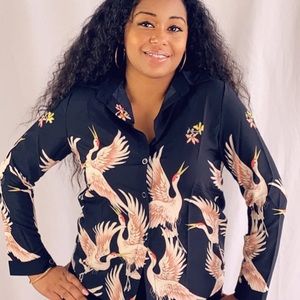 Black swan button up